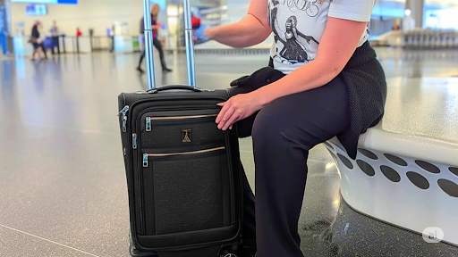 Travelpro Platinum Elite