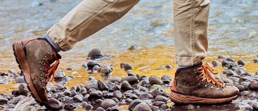 Danner Mountain 600