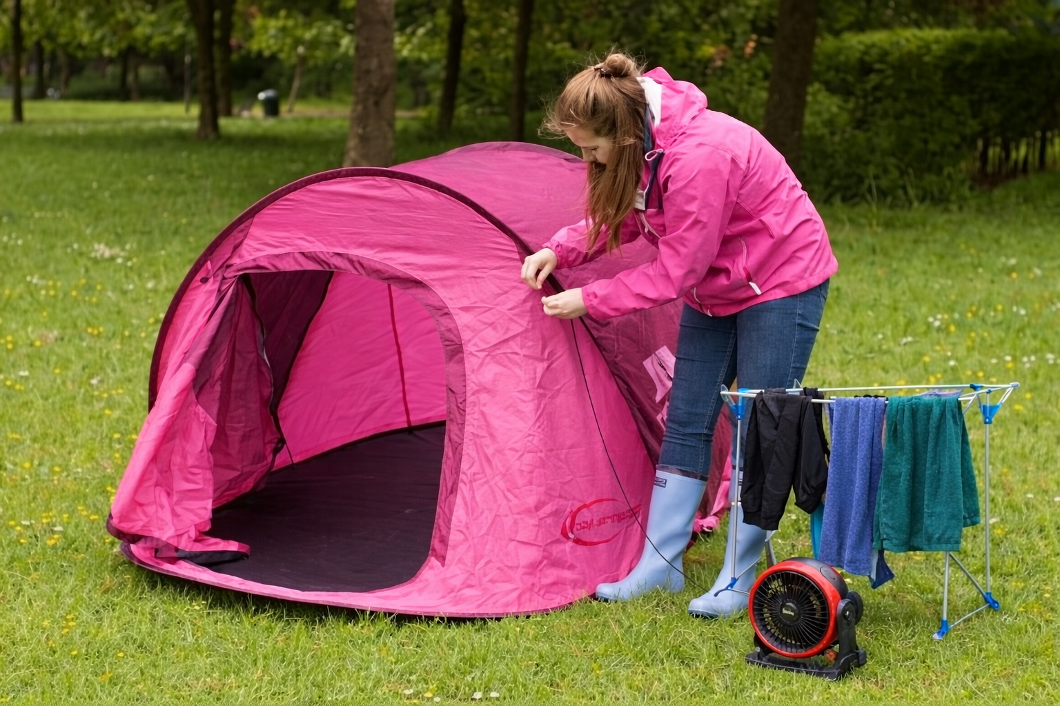 How to dry wet camping gear quickly without damaging It